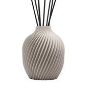 Confezione Regalo diffusore a bastoncino vaso K grigio chiaro + ricarica Caldi Agrumi